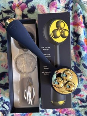 PMD Beauty Clean Body Electric Cleansing Device